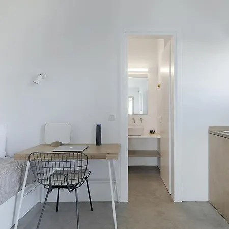 Teal Blue Aparthotel