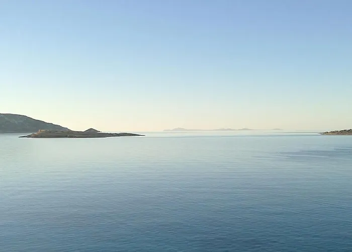 Apartahotel Teal Blue 3*